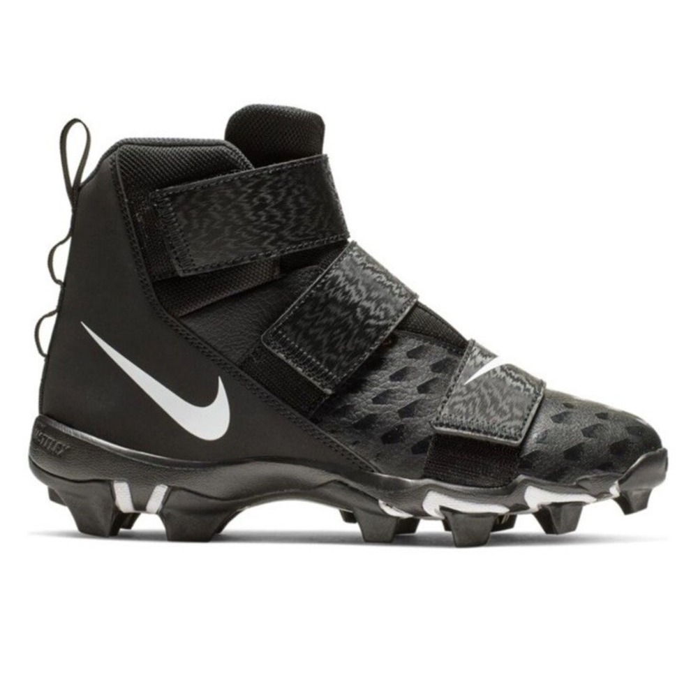 NIKE Force Savage 2‎ Shark Football Cleat Boys Size 10C Black White AQ7723-001